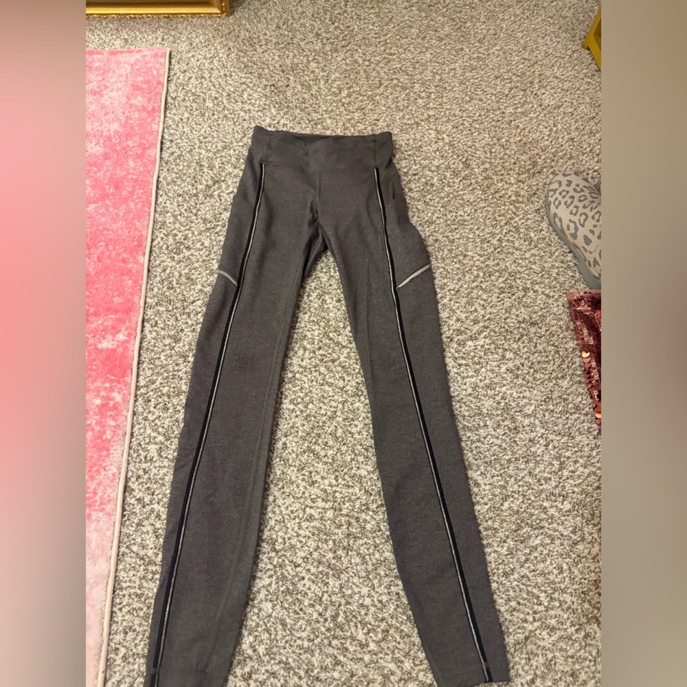 Gray Lululemon leggings
